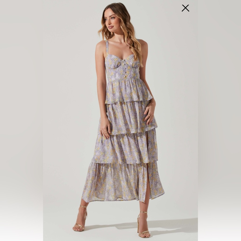 Astr the Label Midsummer Dress